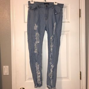DISTRESSED FASHION NOVA JEANS